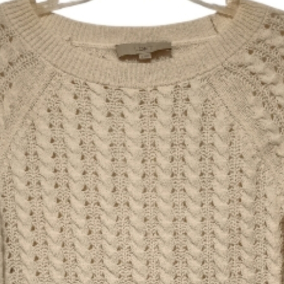 S💥LOFT Ivory Cream Knit Sweater - Picture 3 of 9